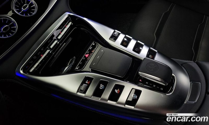 Mercedes Benz AMG GT 4Door 43 4MATIC+