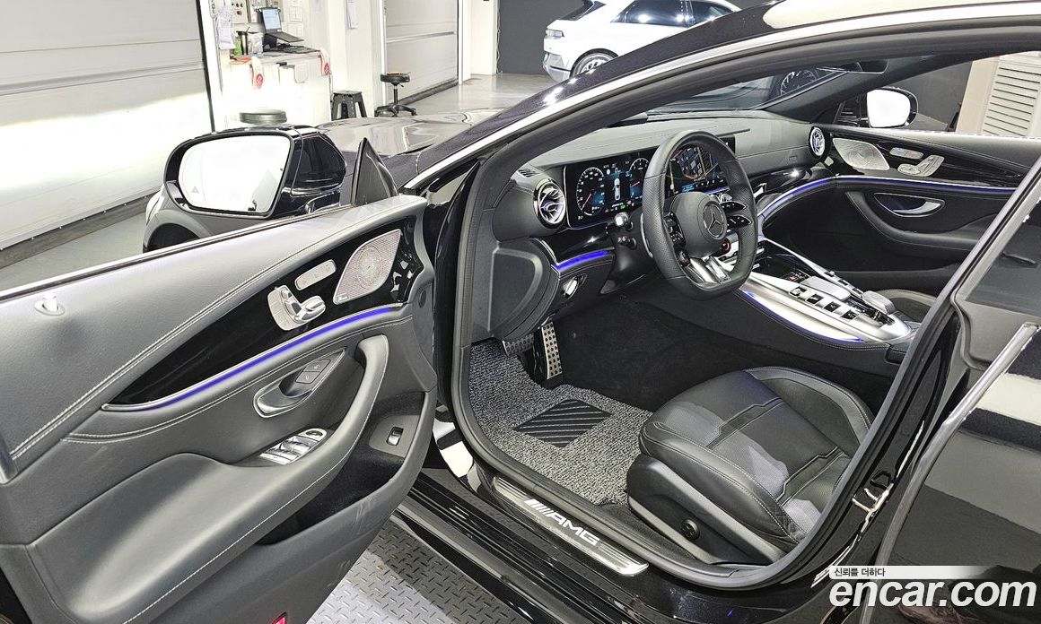 Mercedes Benz AMG GT 4Door 43 4MATIC+