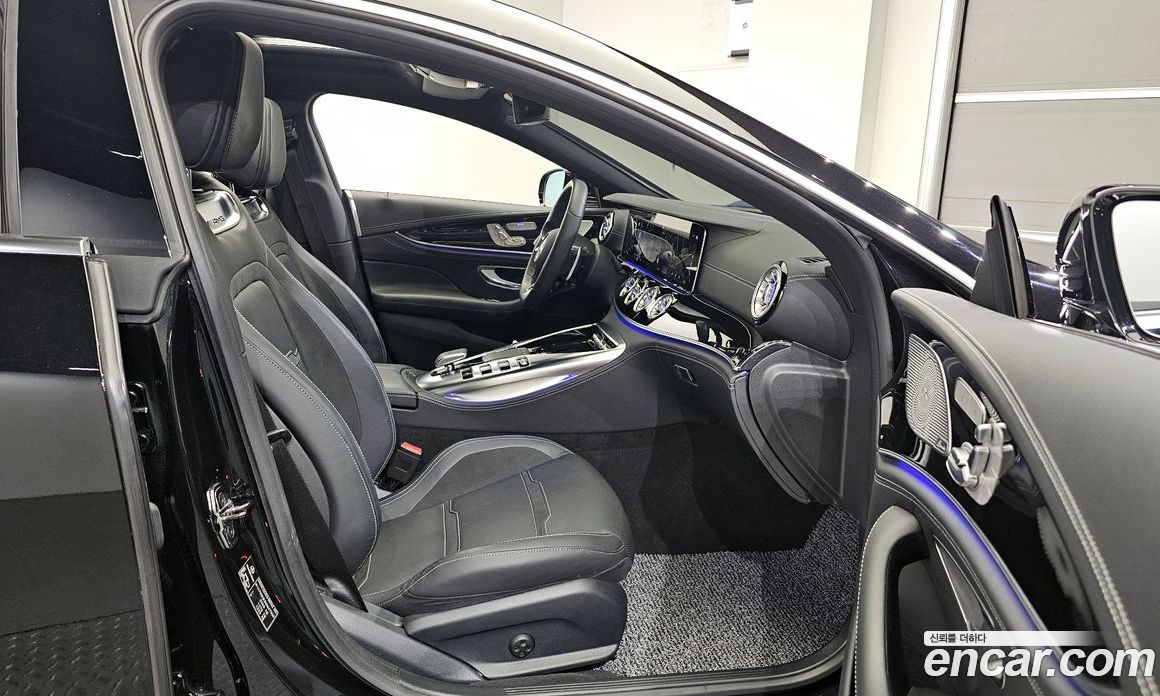 Mercedes Benz AMG GT 4Door 43 4MATIC+