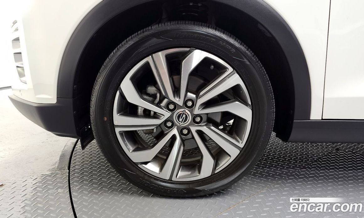 SsangYong Tivoli Gasoline 1.5 2WD