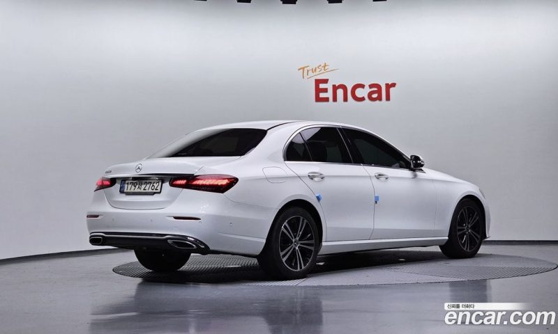 Mercedes Benz E-Class E250 Avantgarde