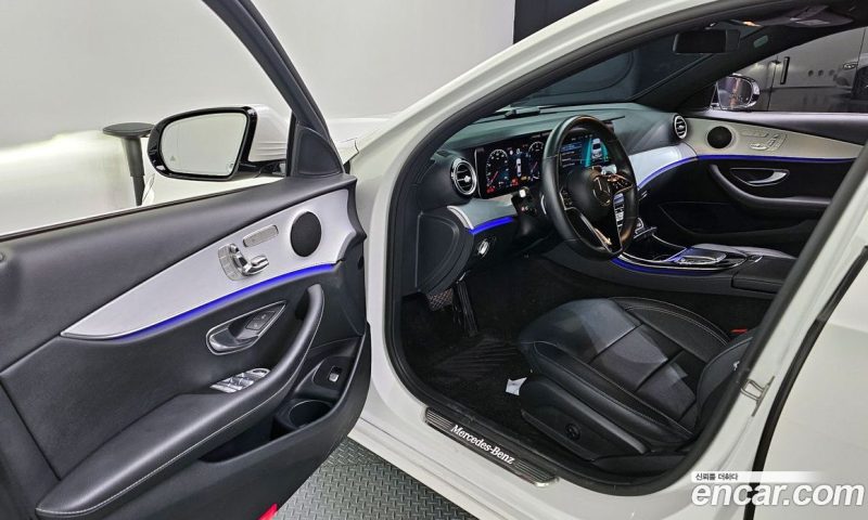 Mercedes Benz E-Class E250 Avantgarde