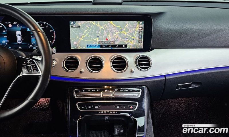 Mercedes Benz E-Class E250 Avantgarde