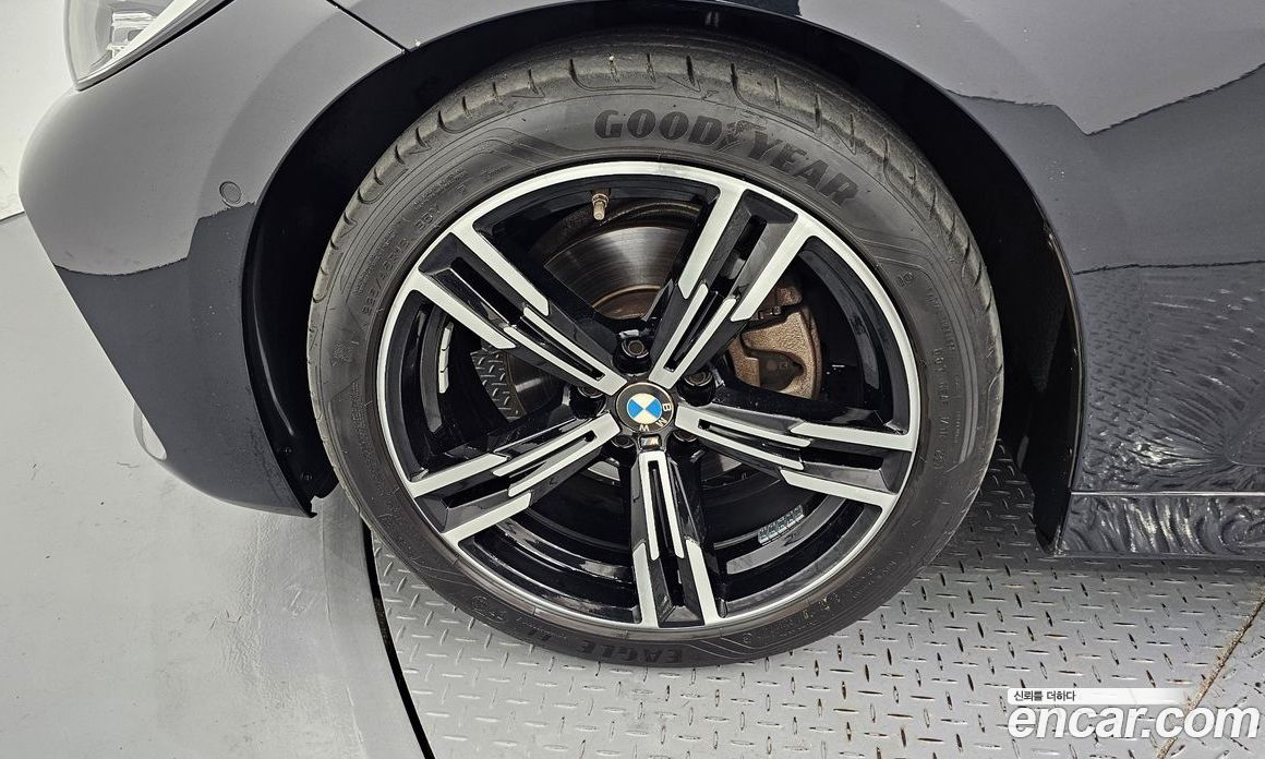 BMW 4-Series i420 M Sport Convertible