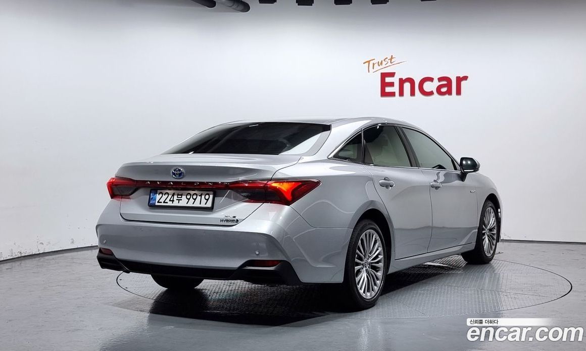 Toyota Avalon 2.5 Hybrid