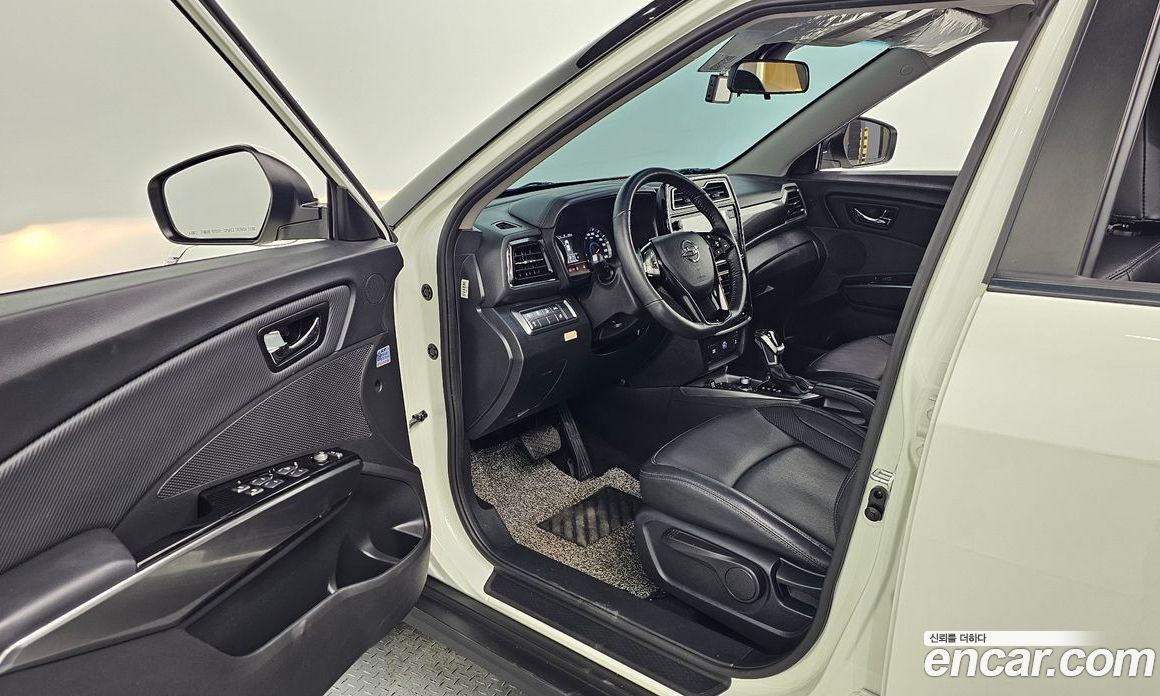 SsangYong Tivoli Gasoline 1.5 2WD