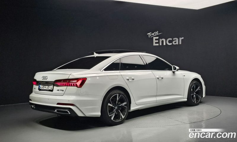 Audi A6 45 TFSI Premium