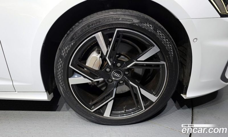Audi A6 45 TFSI Premium