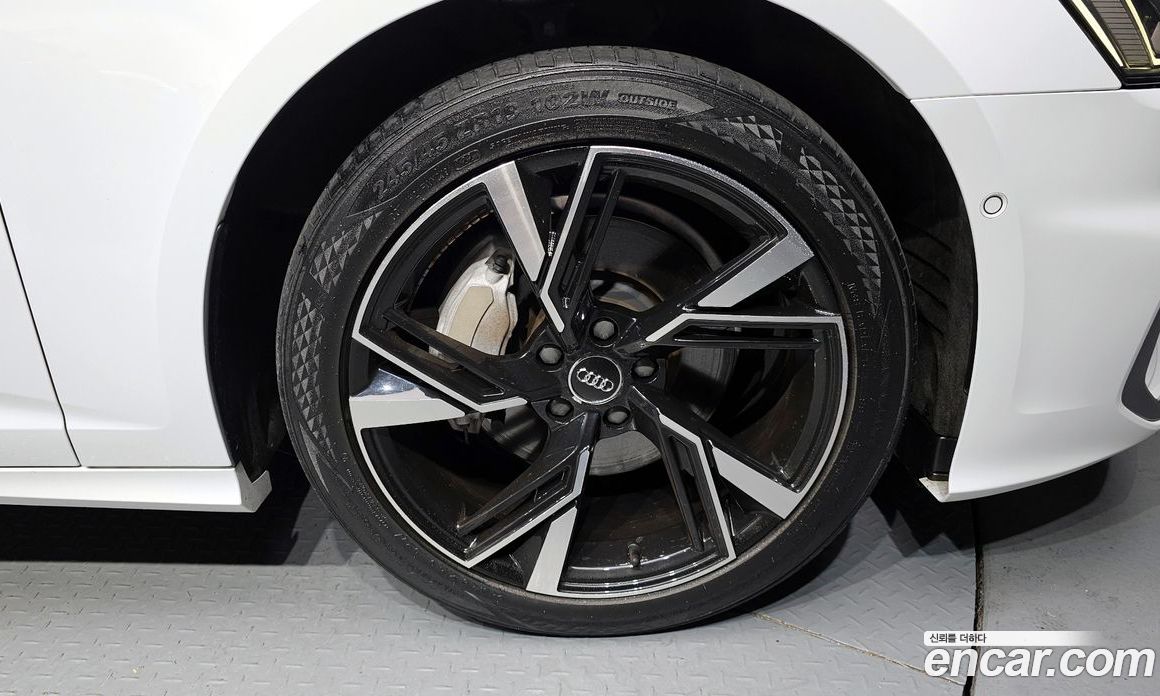 Audi A6 45 TFSI Premium