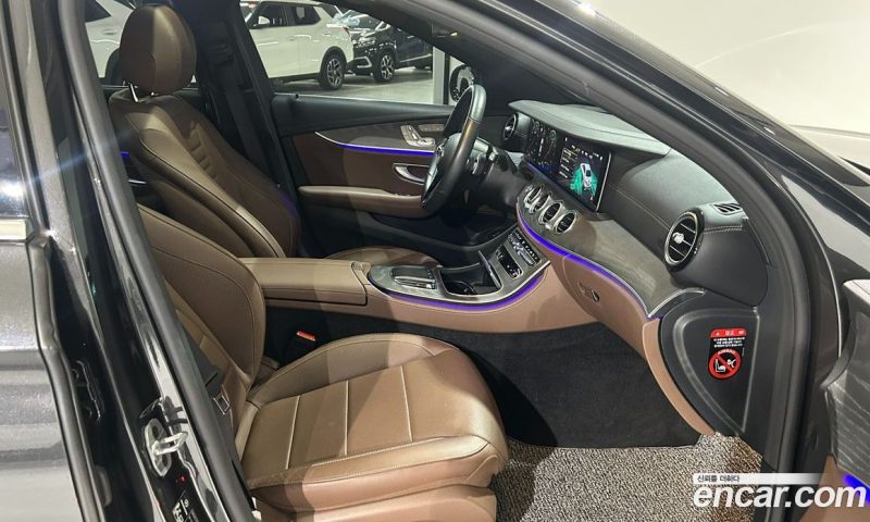 Mercedes Benz E-Class E350 4MATIC Avantgarde