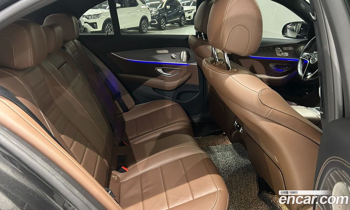 Mercedes Benz E-Class E350 4MATIC Avantgarde