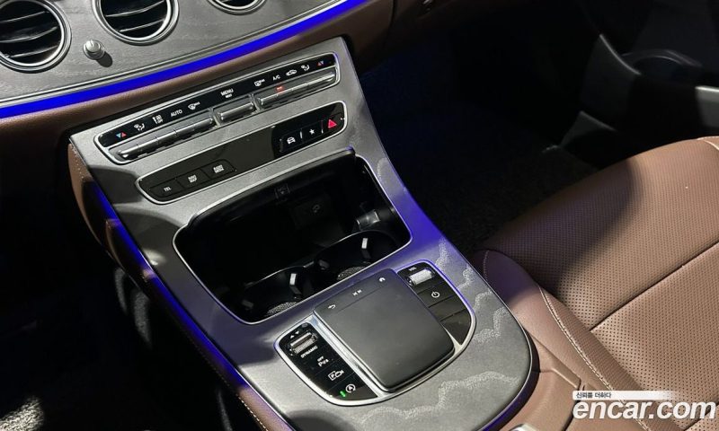 Mercedes Benz E-Class E350 4MATIC Avantgarde