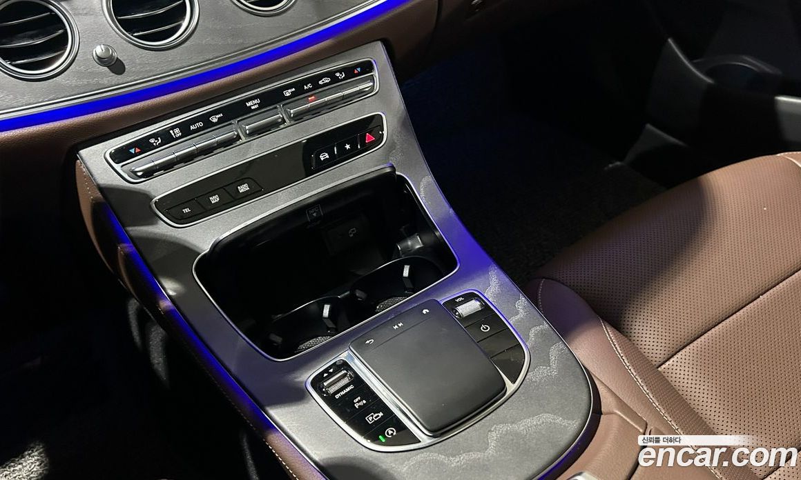 Mercedes Benz E-Class E350 4MATIC Avantgarde