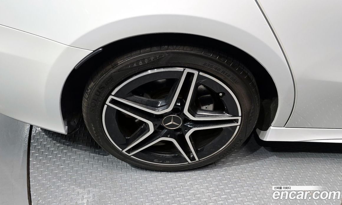 Mercedes Benz A-Class AMG A35 4MATIC Sedan