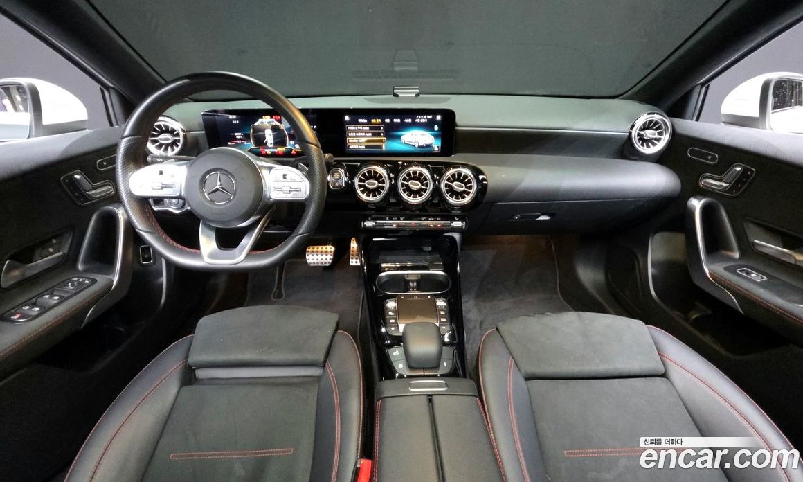 Mercedes Benz A-Class AMG A35 4MATIC Sedan