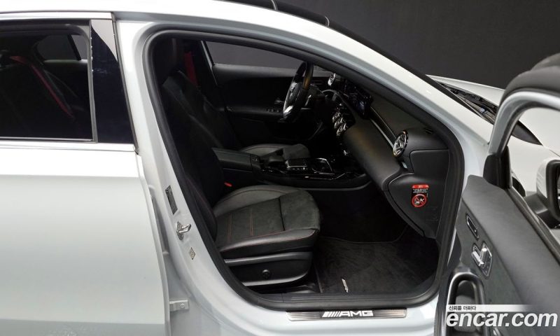 Mercedes Benz A-Class AMG A35 4MATIC Sedan