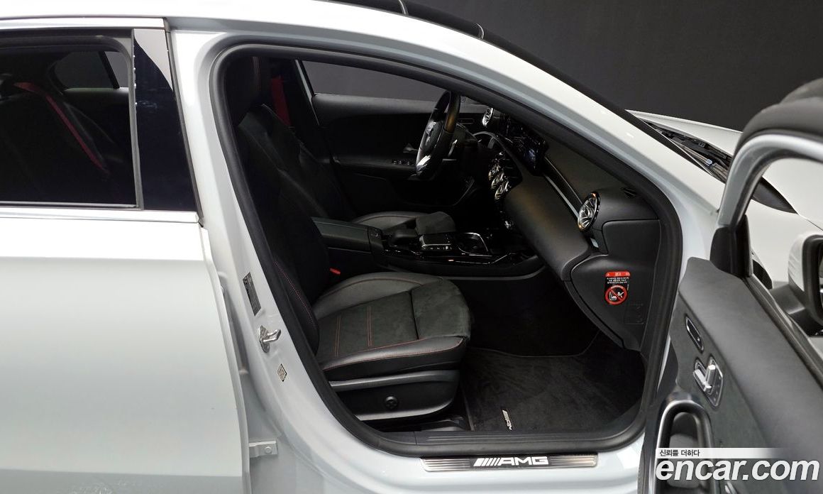 Mercedes Benz A-Class AMG A35 4MATIC Sedan