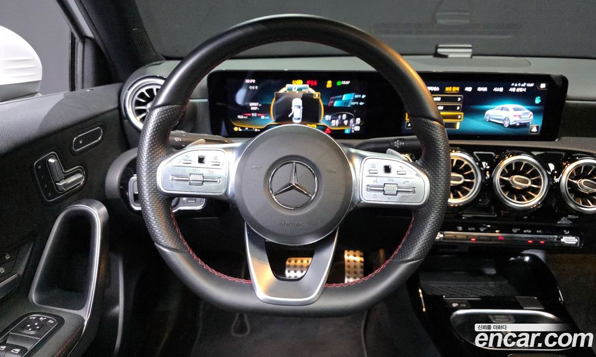 Mercedes Benz A-Class AMG A35 4MATIC Sedan