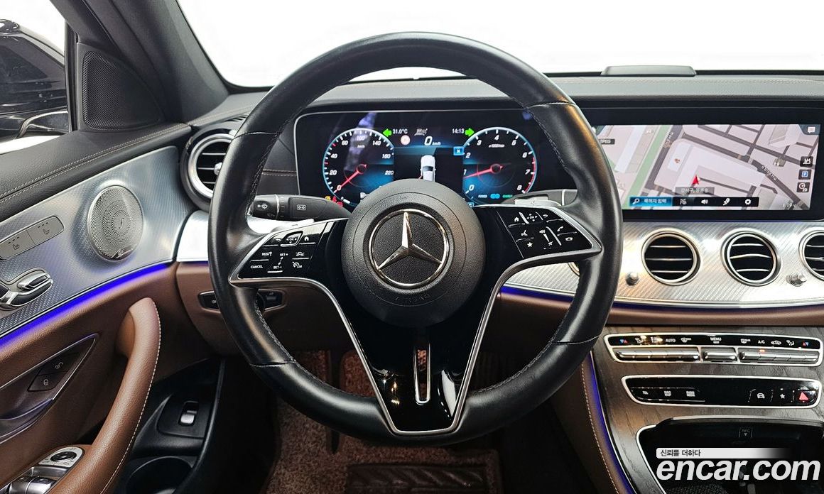 Mercedes Benz E-Class E350 4MATIC Avantgarde