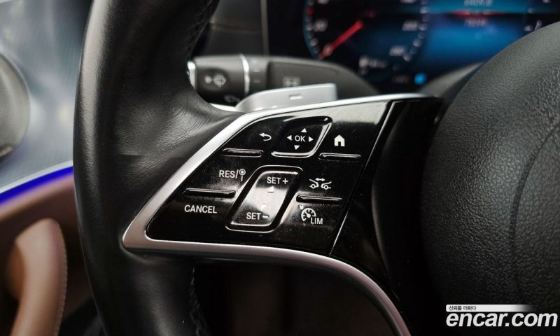 Mercedes Benz E-Class E350 4MATIC Avantgarde