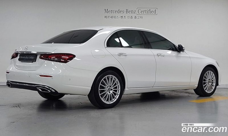 Mercedes Benz E-Class E250 Exclusive