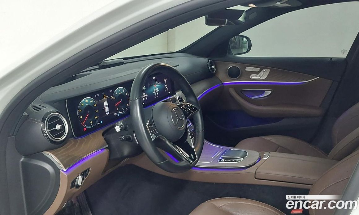 Mercedes Benz E-Class E250 Exclusive