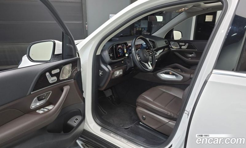 Mercedes Benz GLE-Class GLE300d 4MATIC
