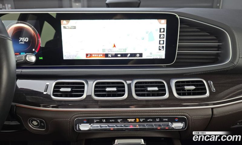 Mercedes Benz GLE-Class GLE300d 4MATIC