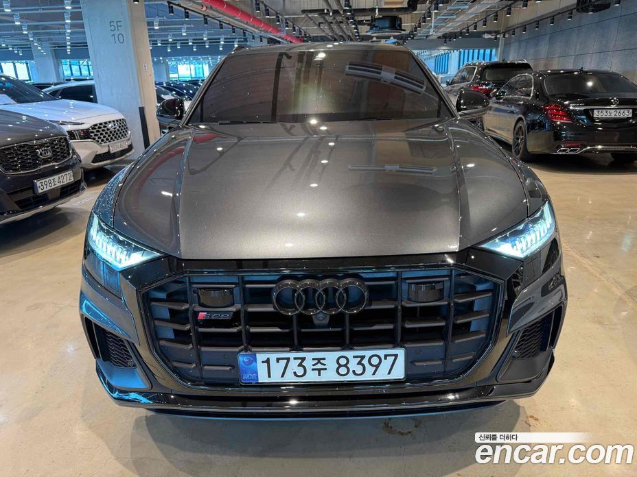 Audi Q8 55 TFSI Quattro Premium