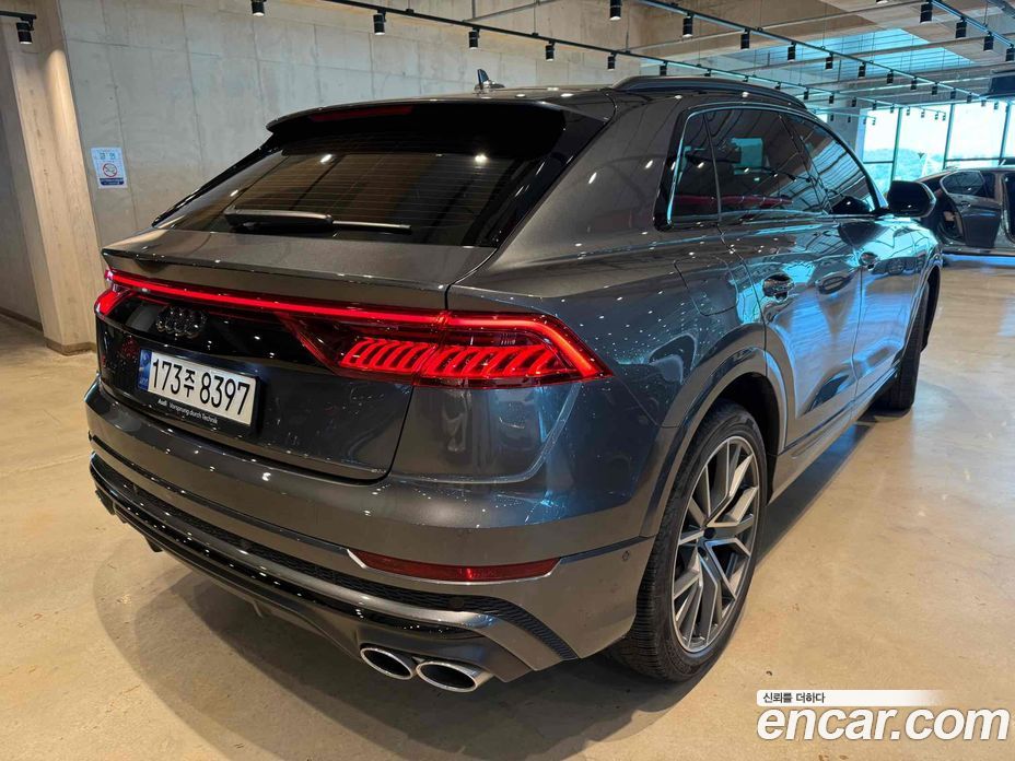 Audi Q8 55 TFSI Quattro Premium