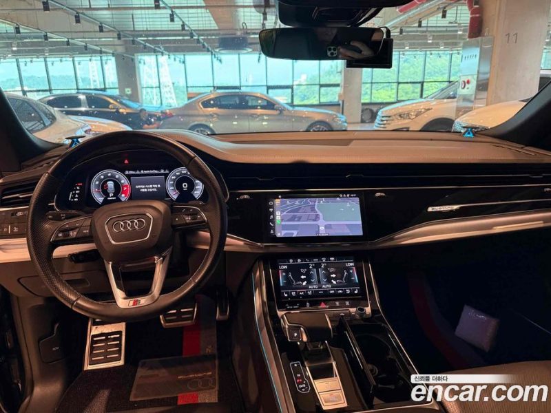 Audi Q8 55 TFSI Quattro Premium
