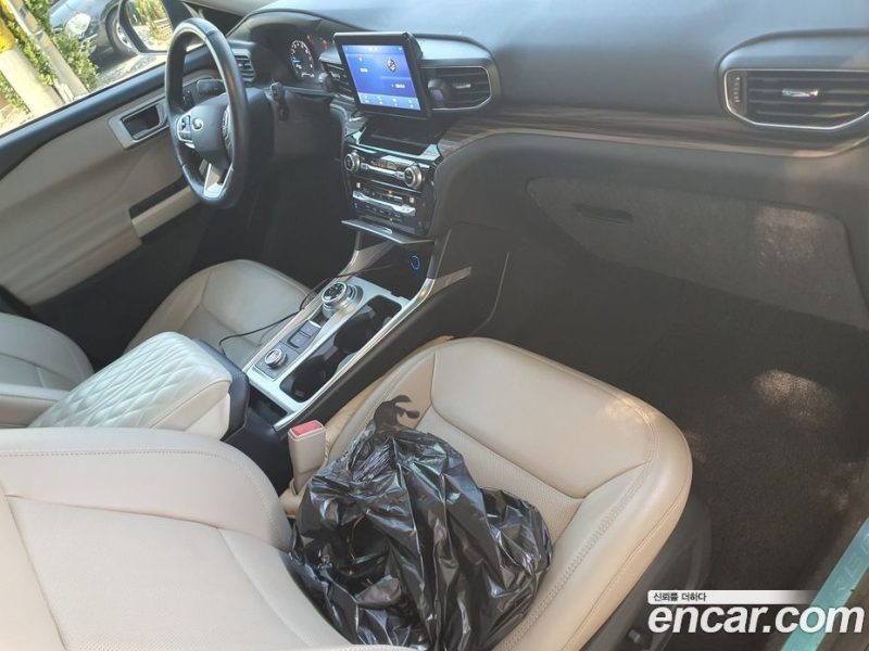 Ford Explorer 2.3 LimIted 4WD