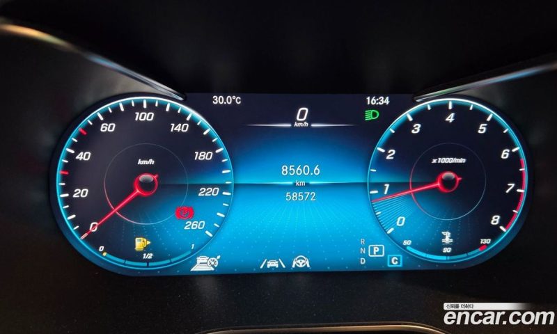 Mercedes Benz GLC-Class GCL300 4MATIC Coupe