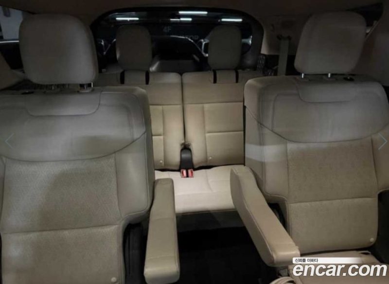 Ford Explorer 3.0 Platinum 4WD