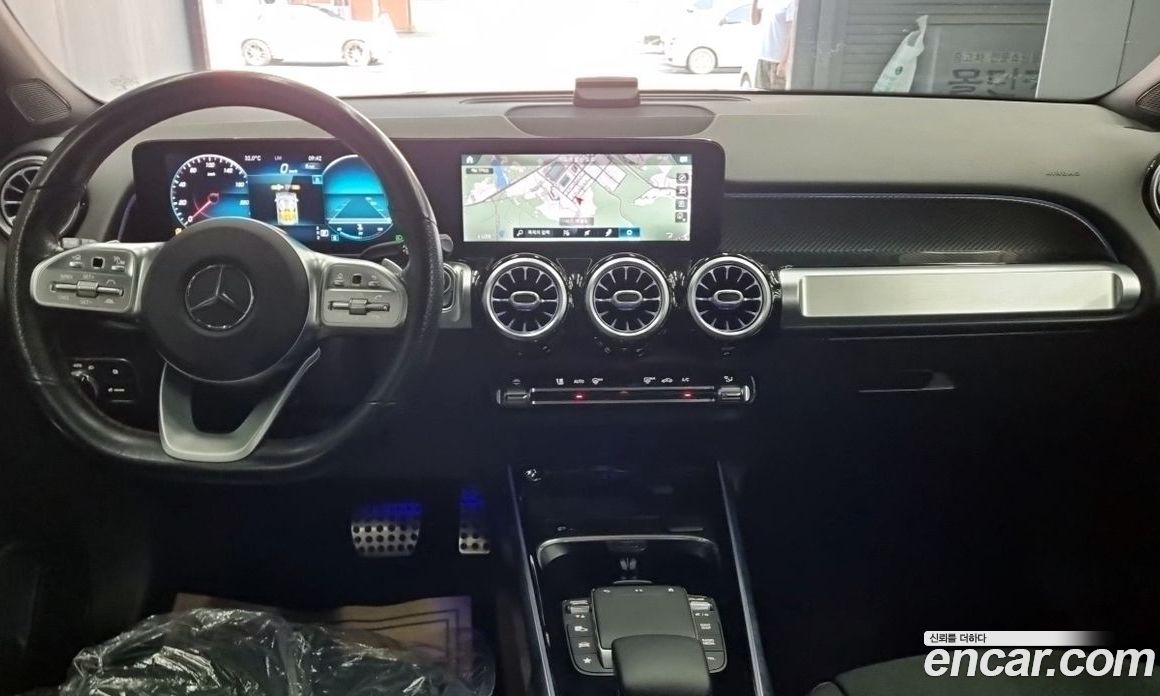 Mercedes Benz GLB-Class GLB250 4MATIC
