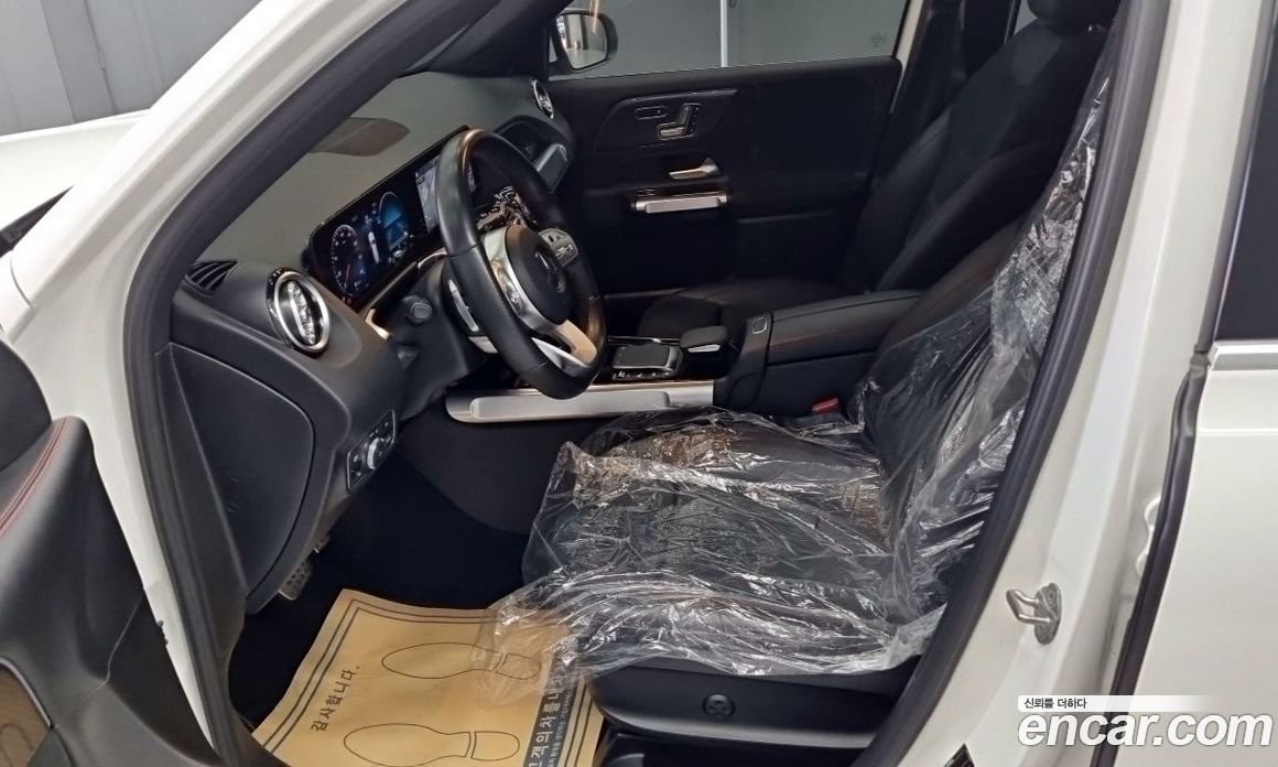 Mercedes Benz GLB-Class GLB250 4MATIC