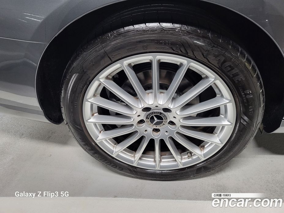 Mercedes Benz E-Class E250 Exclusive