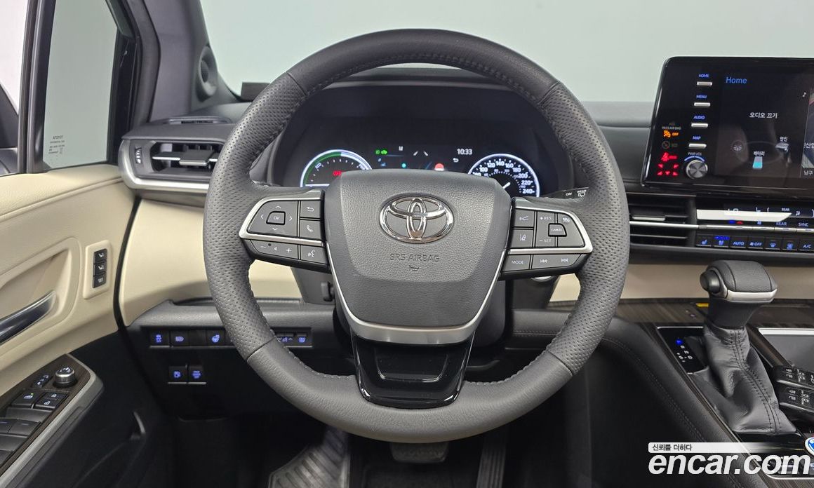 Toyota Sienna 2.5 Hybrid 2WD