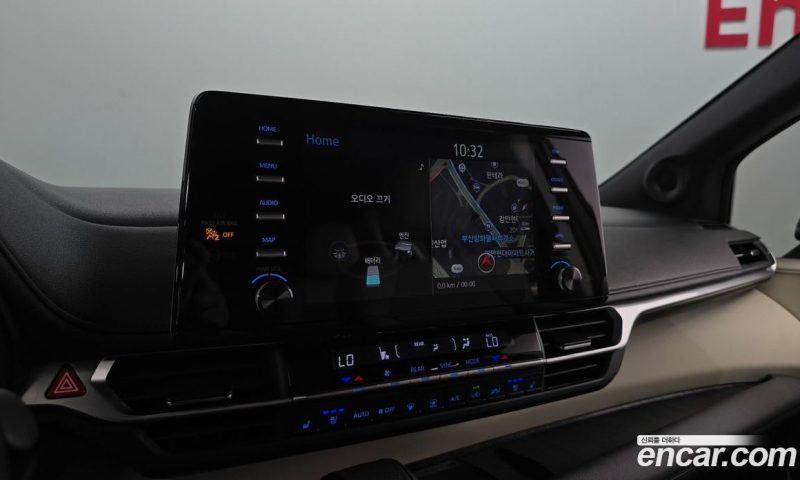 Toyota Sienna 2.5 Hybrid 2WD