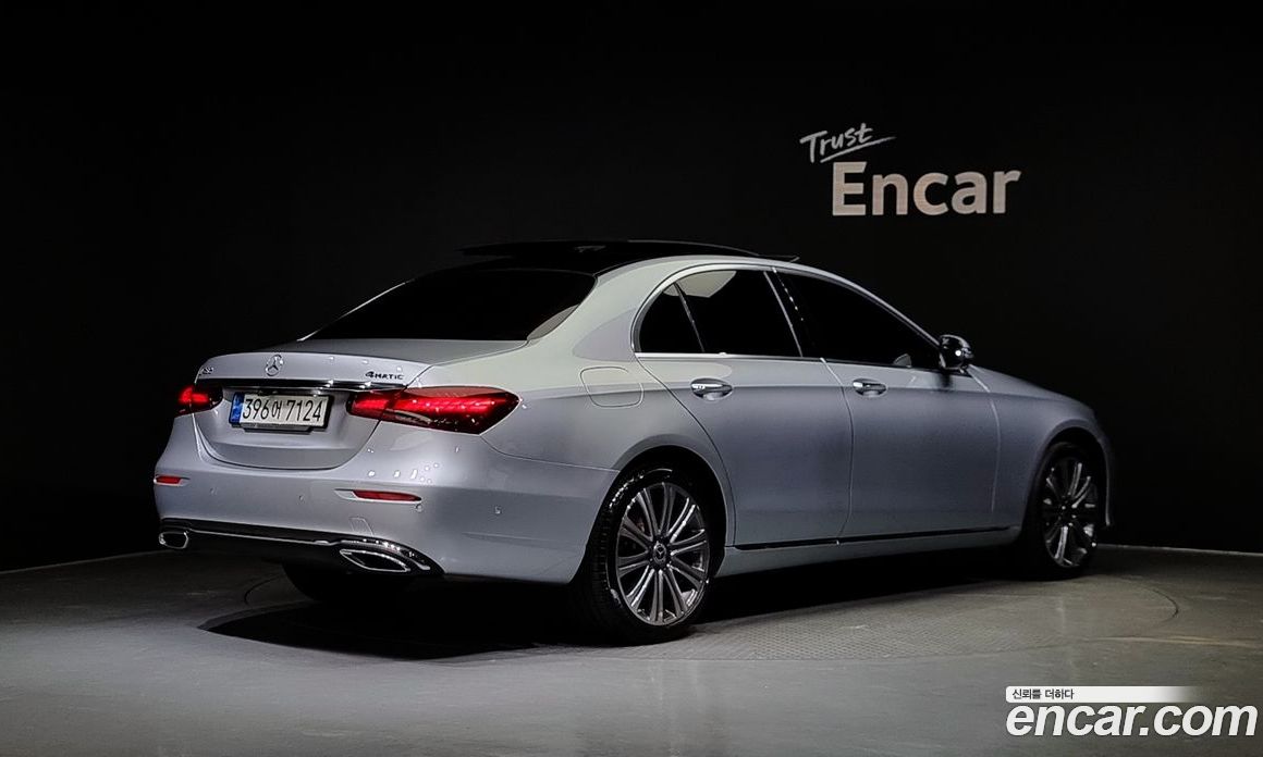 Mercedes Benz E-Class E450 4MATIC Exclusive