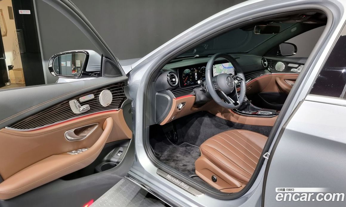 Mercedes Benz E-Class E450 4MATIC Exclusive