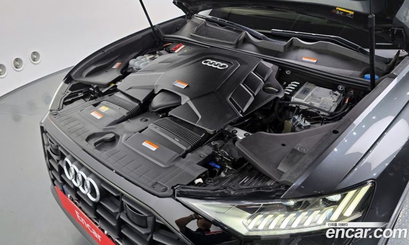 Audi Q8 55 TFSI Quattro Premium