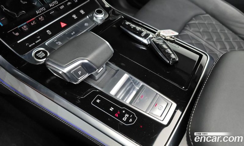 Audi Q8 55 TFSI Quattro Premium