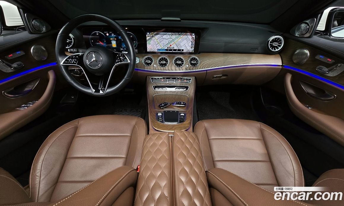 Mercedes Benz E-Class E220d 4MATIC Exclusive