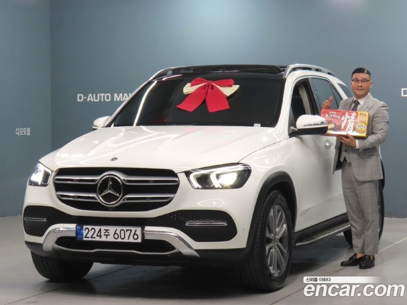 Mercedes Benz GLE-Class GLE300d 4MATIC