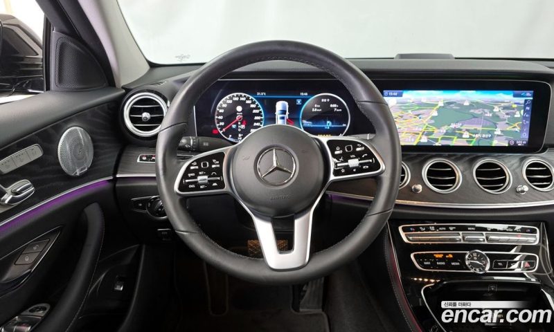 Mercedes Benz E-Class E300 Avantgarde