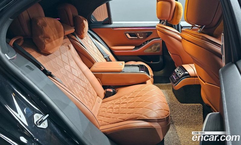 Mercedes Benz S-Class S400 D 4MATIC