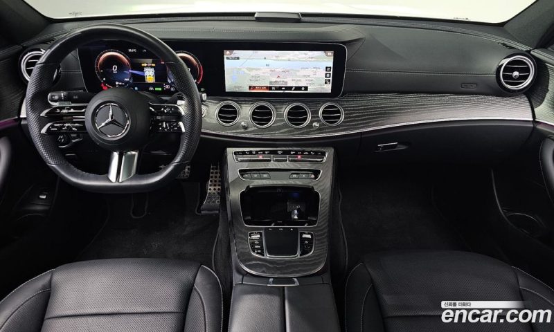 Mercedes Benz E-Class E350 4MATIC AMG Line