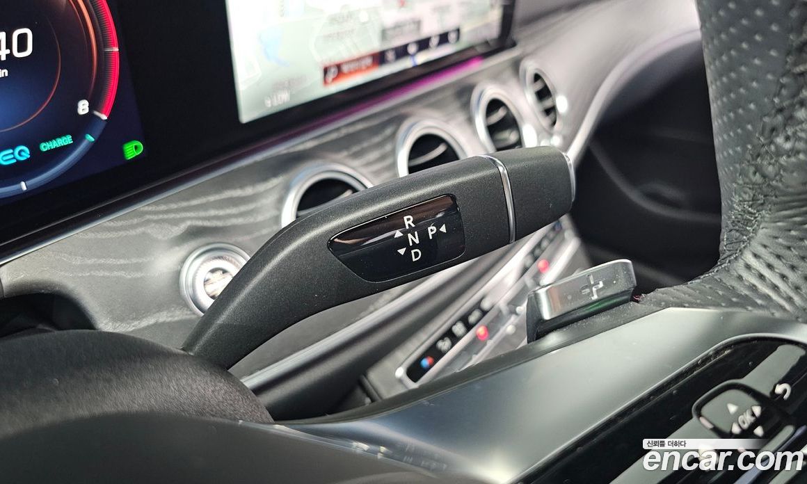 Mercedes Benz E-Class E350 4MATIC AMG Line