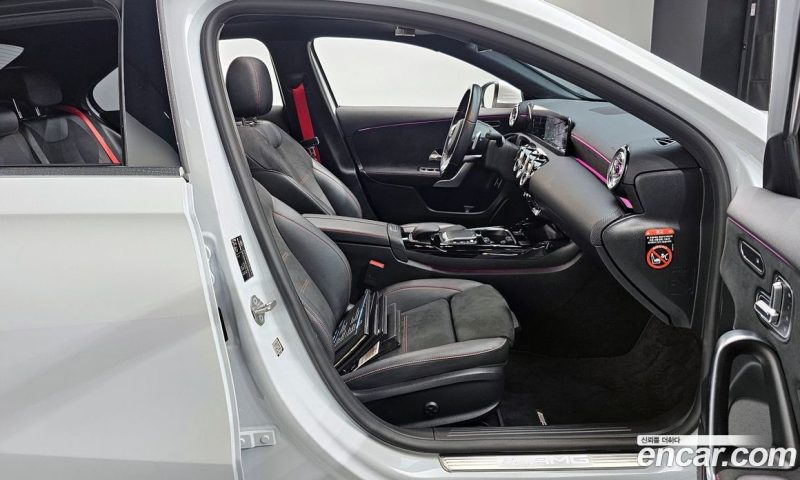 Mercedes Benz A-Class AMG A35 4MATIC Sedan